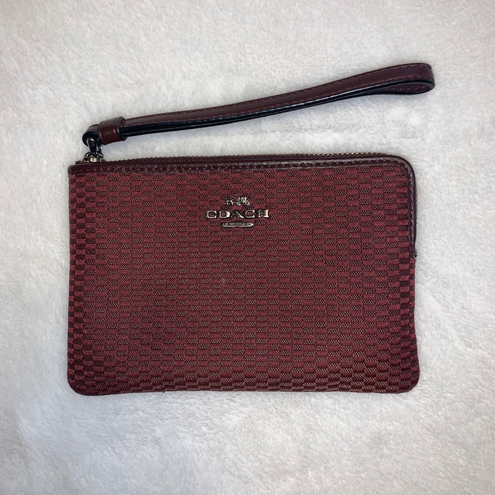 Coach Corner Zip Wristlet